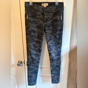 Democracy Black Camouflage Skinny Pants